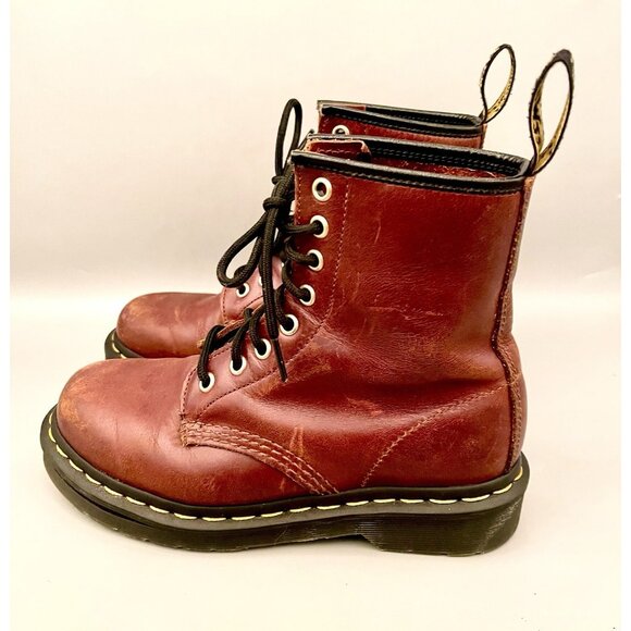 Dr. Martens Classic Boots 1460 Size 5 Cherry Red Leather 8-eye Lace Combat Doc - Picture 3 of 13